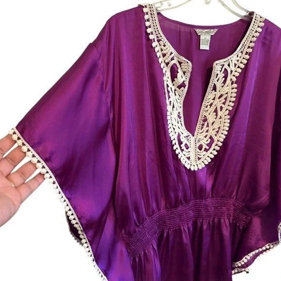 Fun and Flirt Women's Purple Boho Tunic Top with Crochet Trim Size Large - Picture 7 of 9
